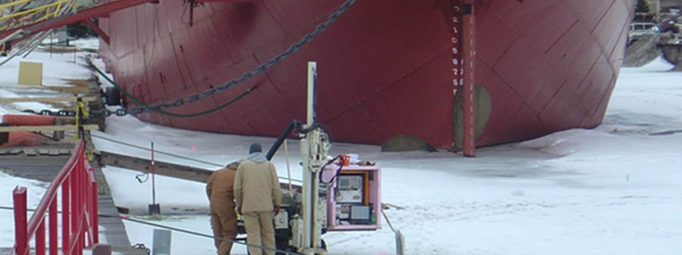 Image of ship in snow